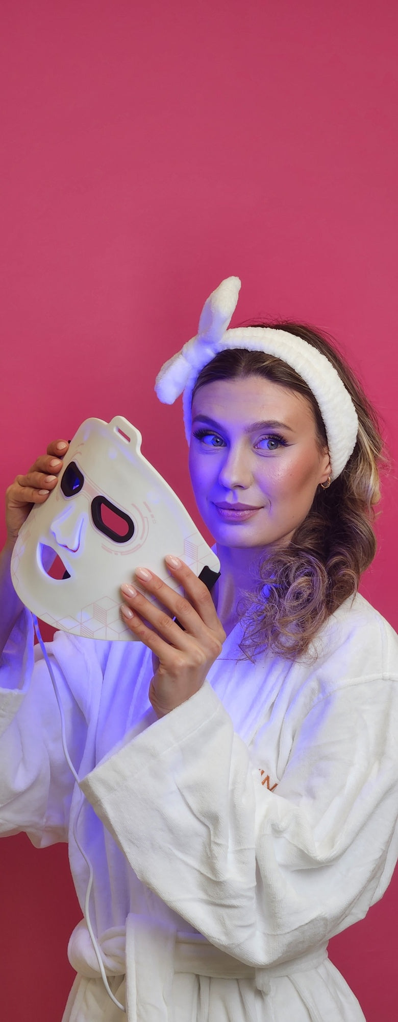 Beauty B!tch Bright Glow LED Mask-----------PRE-ORDER NOW!!!